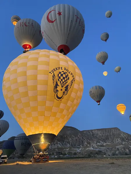 Tours en globo aerostático en Capadocia al amanecer