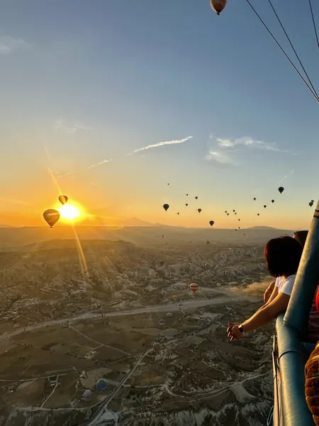 Göreme Comfort Hot Air Balloon Tour